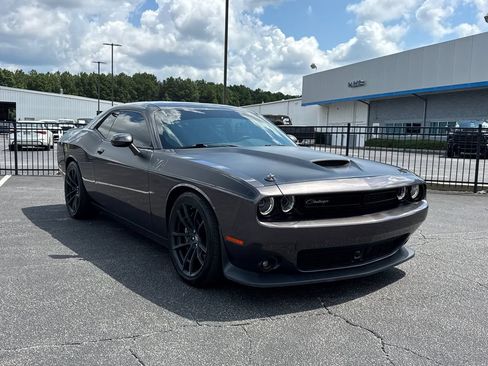 Used 2017 Dodge Challenger T/A RWD image 4