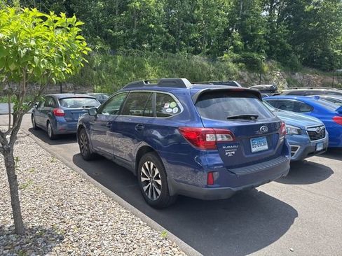 Used 2015 Subaru Outback 2.5i Limited AWD/4WD image 15