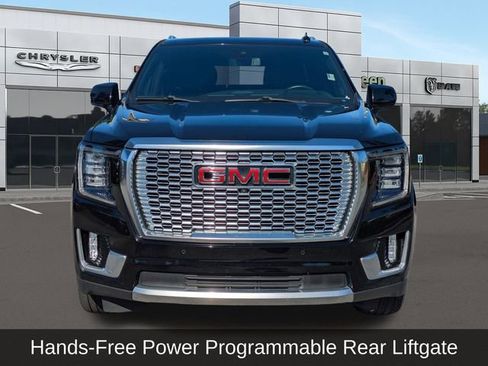 Used 2022 GMC Yukon Denali w/ Max Trailering Package image 9