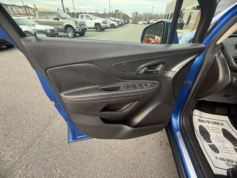 Used 2017 Buick Encore Preferred image 17