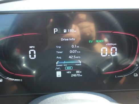 Used 2024 Kia Sportage X-Line AWD/4WD image 17