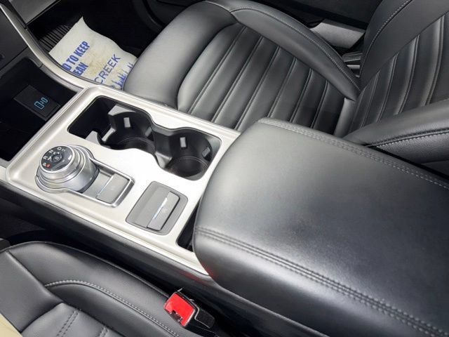Used 2024 Ford Edge SEL w/ Convenience Package AWD/4WD image 19