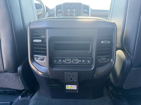 Used 2020 RAM 1500 Limited AWD/4WD image 18