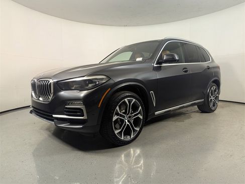 Used 2019 BMW X5 xDrive40i w/ Premium Package 2 image 3