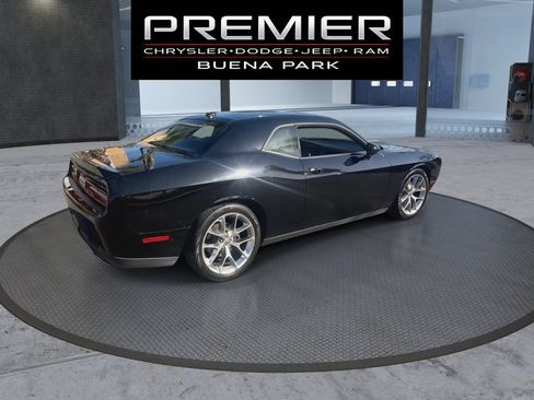 Used 2020 Dodge Challenger GT w/ Driver Convenience Group RWD image 8