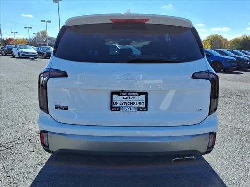 Used 2025 Kia Telluride EX image 5