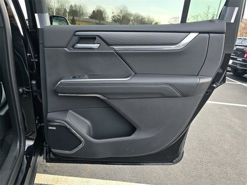 New 2025 GMC Acadia Elevation w/ Super Cruise Package image 32