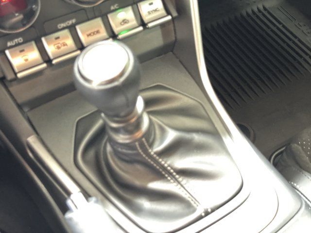 Used 2023 Toyota GR86 Premium RWD image 15