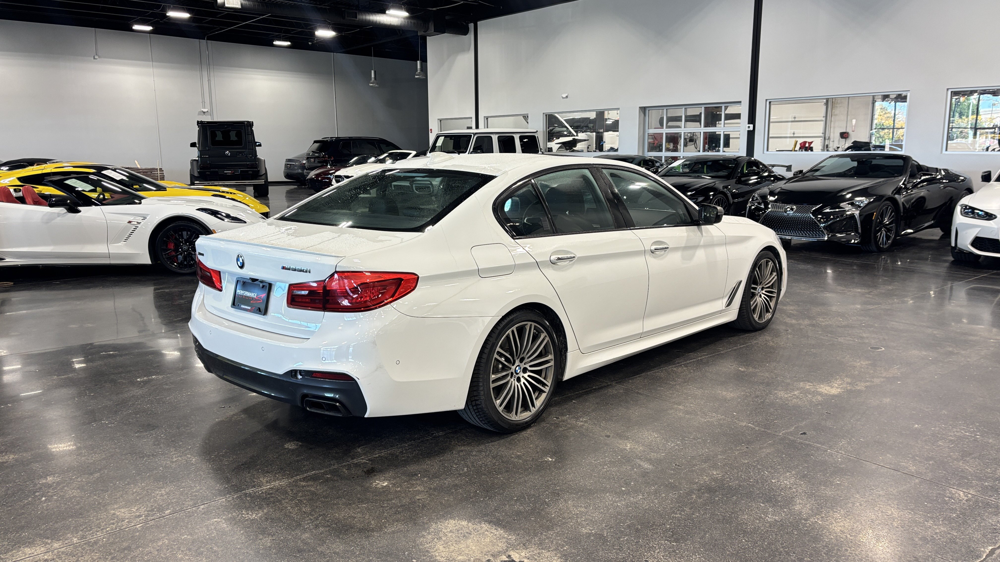 Used 2018 BMW M550i xDrive AWD/4WD image 3