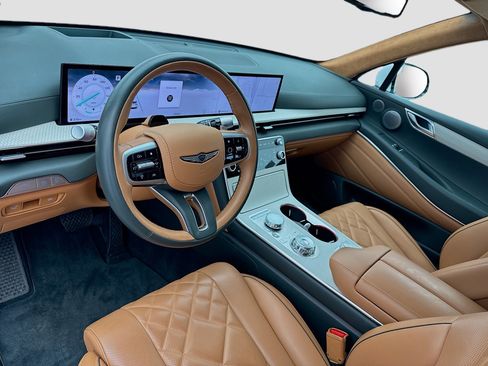 Used 2025 Genesis GV80 3.5T Prestige image 7