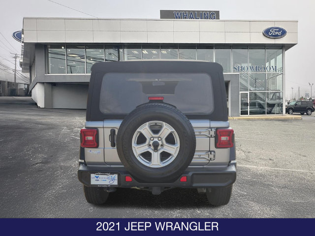 Used 2021 Jeep Wrangler Unlimited Sport AWD/4WD image 7