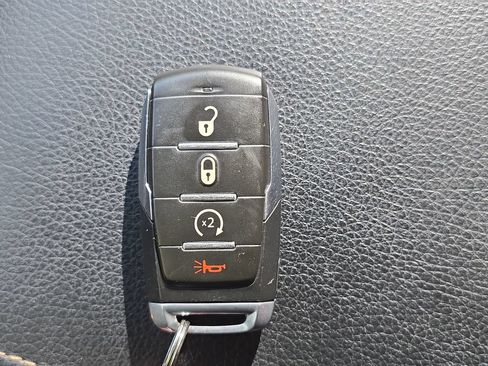 Certified 2020 RAM 1500 Big Horn AWD/4WD image 33