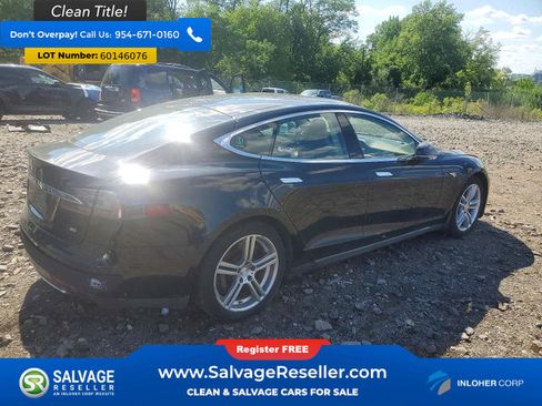 Used 2013 Tesla Model S RWD image 4