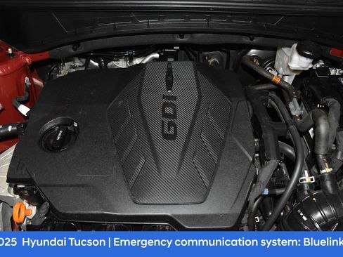 Certified 2025 Hyundai Tucson SE AWD/4WD image 8