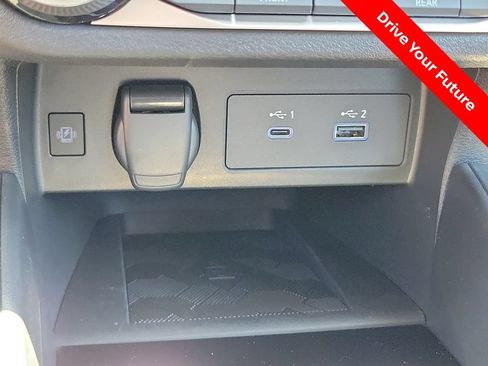 Certified 2025 Nissan Versa SR w/ Trunk Package FWD image 13