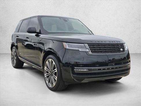 Used 2026 Land Rover Range Rover SE AWD/4WD image 7