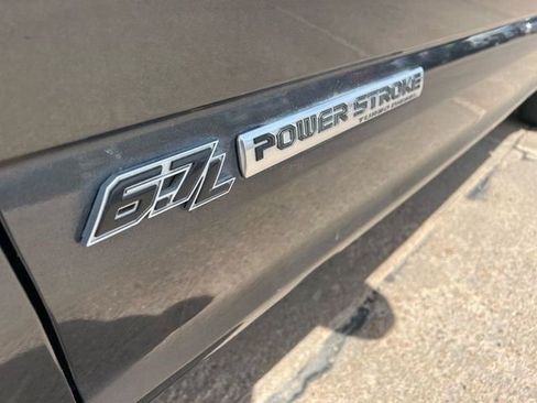 Used 2018 Ford F250 Platinum w/ Platinum Ultimate Package AWD/4WD image 10