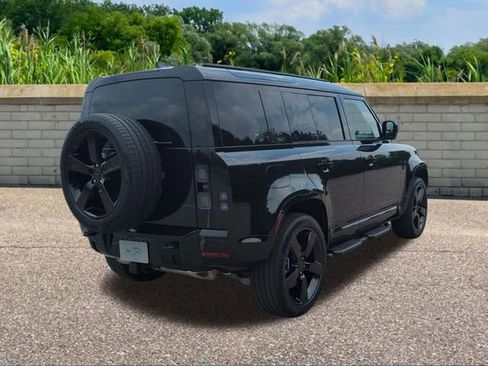 New 2026 Land Rover Defender 110 X-Dynamic SE AWD/4WD image 4