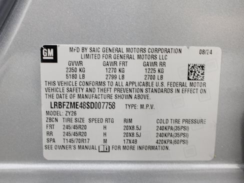 Used 2025 Buick Envision Avenir AWD/4WD image 44