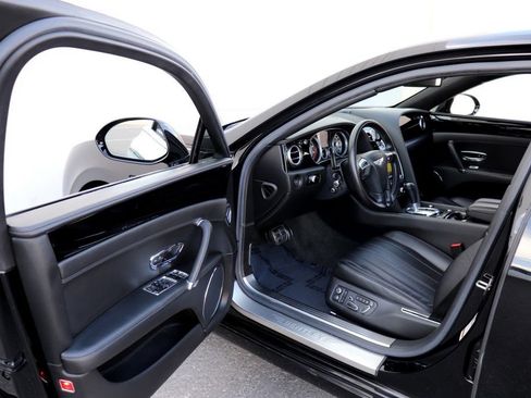 Used 2015 Bentley Flying Spur V8 AWD/4WD image 2