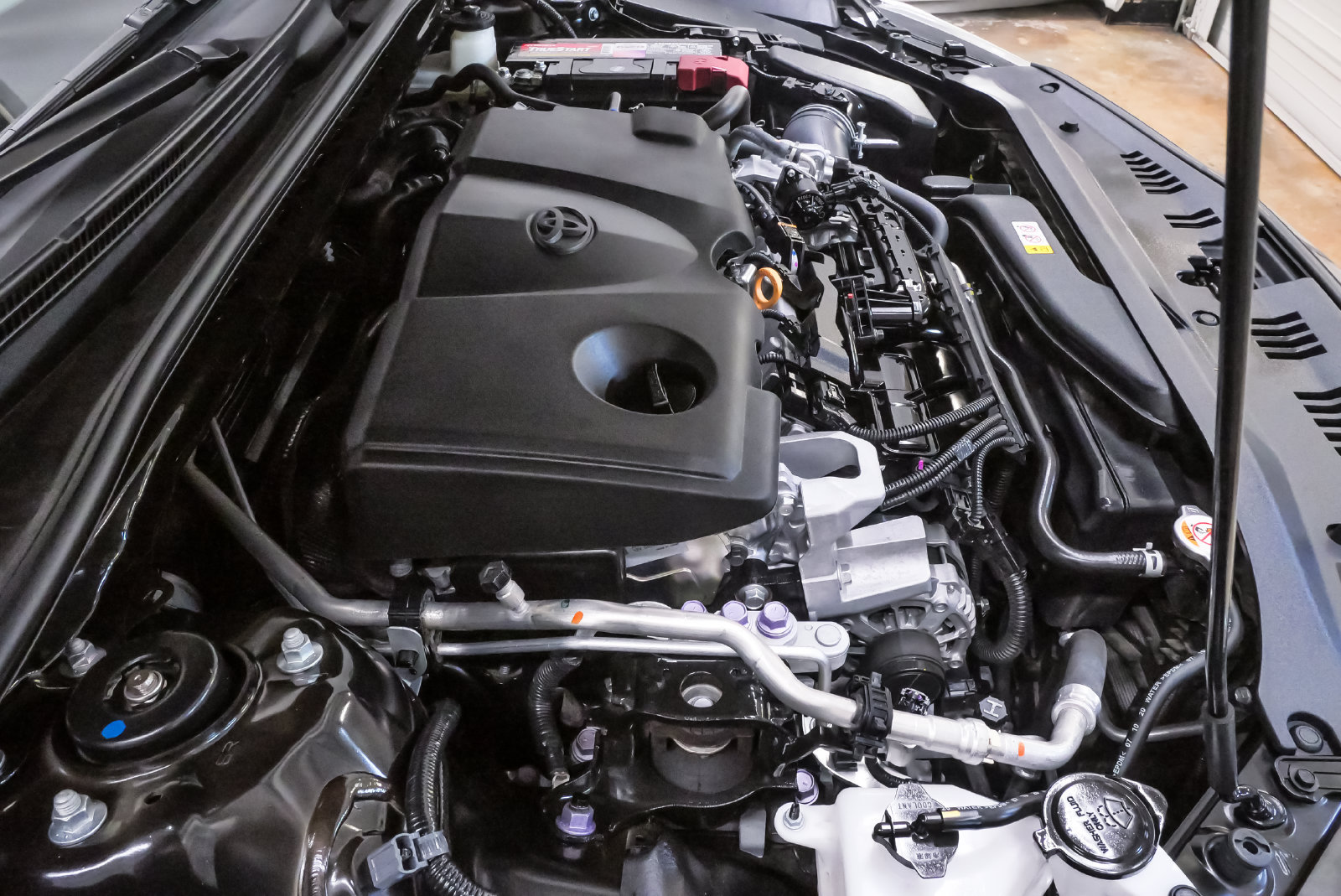 Used 2022 Toyota Camry XSE FWD image 32