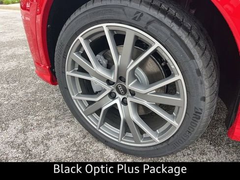 New 2025 Audi Q3 2.0T Premium Plus image 5