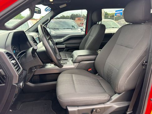 Used 2019 Ford F150 XLT w/ Equipment Group 302A Luxury AWD/4WD image 9