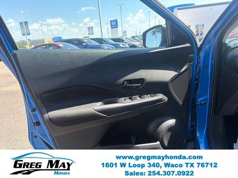Used 2021 Nissan Kicks S FWD image 10