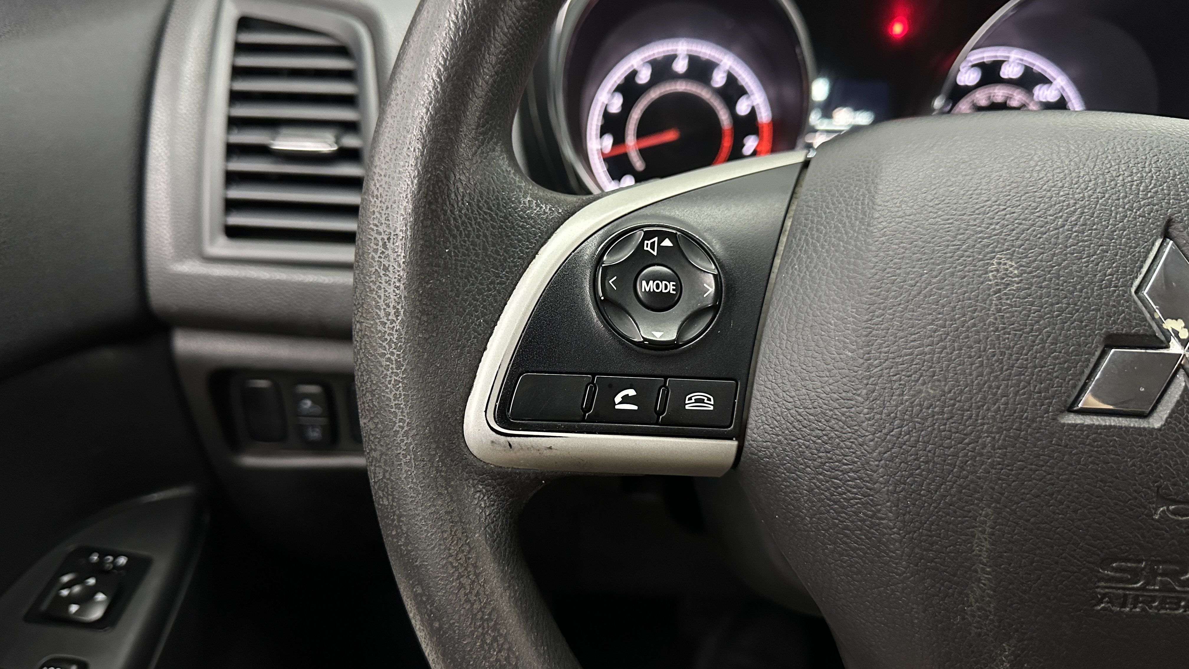 Used 2023 Mitsubishi Outlander Sport AWD image 21