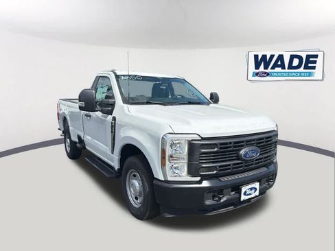 New 2026 Ford F250 XL RWD image 3