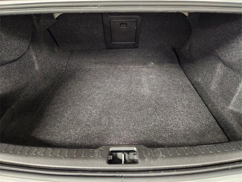 Used 2024 Volvo S60 B5 Core image 33