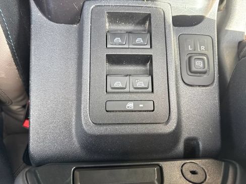 Used 2024 Ford Bronco Wildtrak AWD/4WD image 30