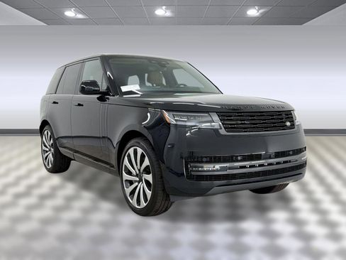 New 2026 Land Rover Range Rover SE image 7