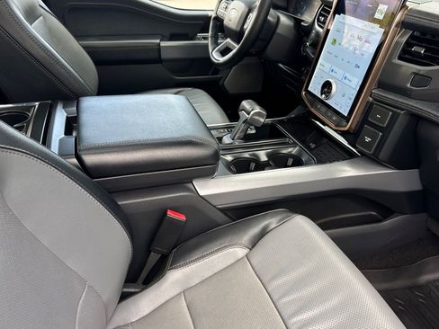 Used 2023 Ford F150 Lightning Lariat w/ Equipment Group 511A High image 19