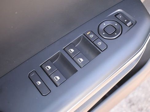 New 2026 Kia K4 FWD image 18