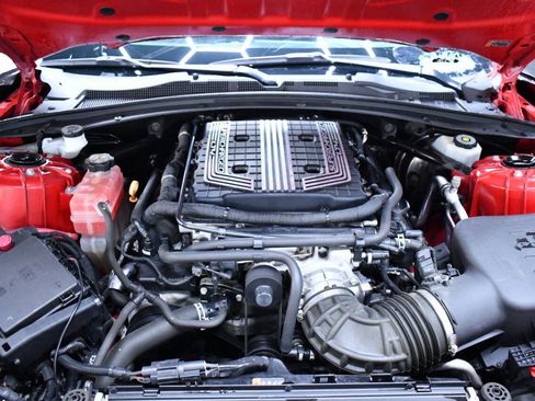 Used 2017 Chevrolet Camaro ZL1 RWD image 15