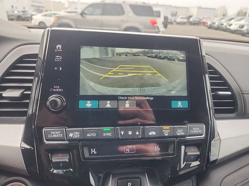 Used 2024 Honda Odyssey EX-L image 11