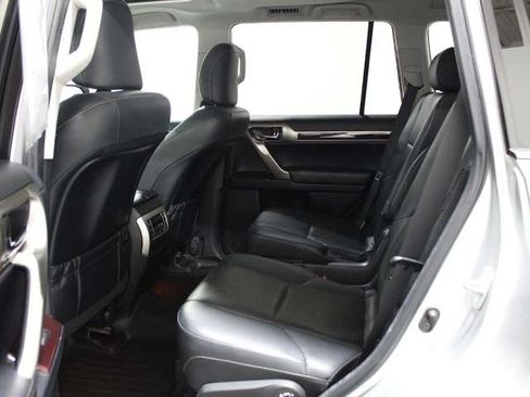 Used 2019 Lexus GX 460 Premium AWD/4WD image 15