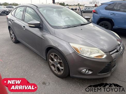 Used 2013 Ford Focus SE FWD image 16