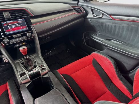 Used 2017 Honda Civic Type R image 22