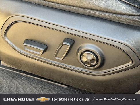 Used 2023 Jeep Grand Cherokee Limited w/ Black Appearance Package AWD/4WD image 30
