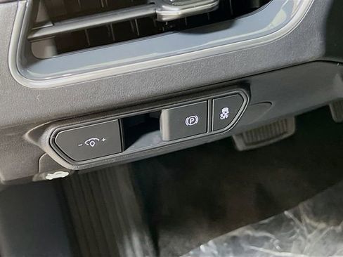 New 2025 Kia K4 GT-Line image 10