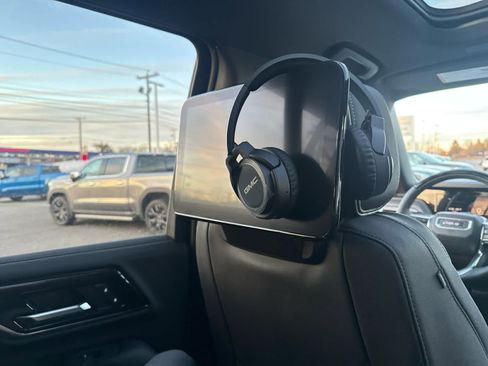 New 2026 GMC Yukon XL Elevation w/ Elevation Premium Package image 14