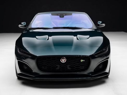 Used 2021 Jaguar F-TYPE R AWD/4WD image 9
