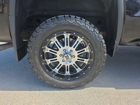 Certified 2017 GMC Sierra 1500 SLT w/ SLT Premium Package AWD/4WD image 13
