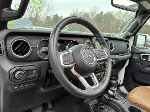 Used 2023 Jeep Wrangler Unlimited Sahara w/ Cold Weather Group image 7