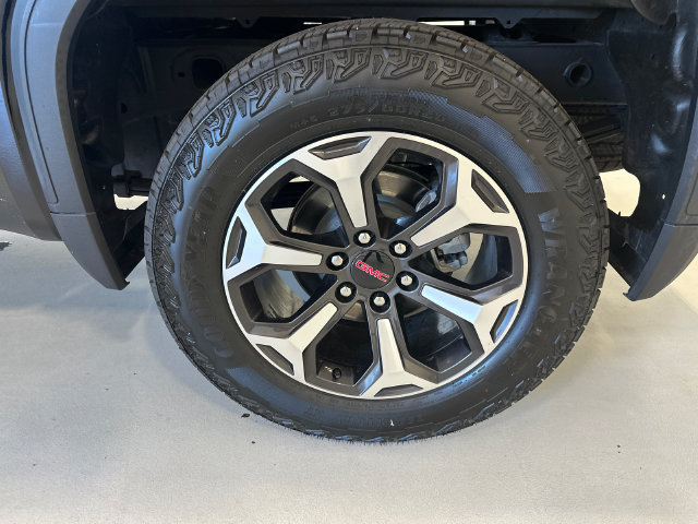 Used 2025 GMC Sierra 1500 Pro w/ Pro Value Package AWD/4WD image 32