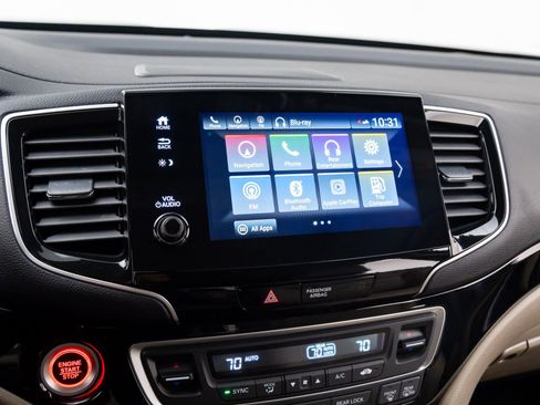 Used 2021 Honda Pilot Touring image 29