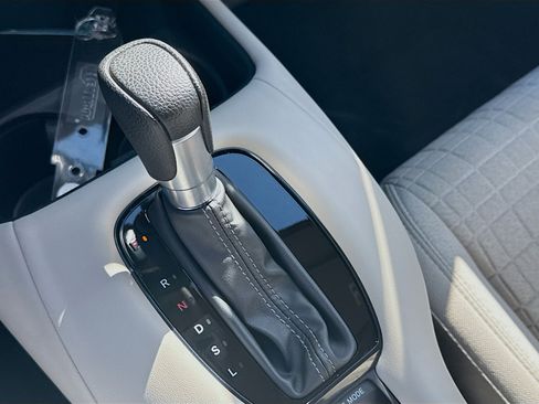 Used 2024 Honda HR-V LX image 15