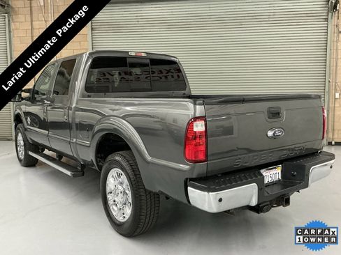 Used 2015 Ford F250 Lariat image 6
